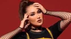 Ayu Ting Ting Ungkap Alasan Batal Menikah dengan Adit Jayusman: Belum Jodoh, Saya Terima dengan Ikhlas