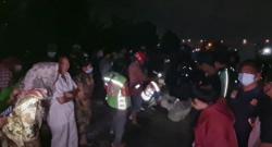 Video Pejalan Kaki Tewas Tersambar Kereta di Cengkareng