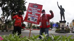 Suporter Pasoepati Dukung Nonton Liga Indonesia 2021 dari Rumah Saja