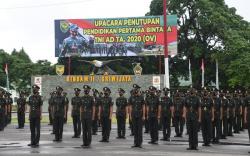 307 Pemuda Dilantik Jadi Sersan TNI, Pangdam II Sriwijaya: Kalian Terikat Aturan Militer <