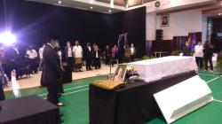 Sandiaga Uno dan Angela Tanoesoedibjo Hadiri Upacara Pelepasan Jenazah I Gede Ardika