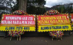 Dukung GAR ITB Jaga NKRI-Pancasila, Karangan Bunga Berdatangan ke Gedung MWA