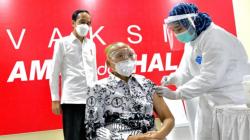Jokowi Bareng Puan Maharani Tinjau Vaksinasi Covid-19 di Banten