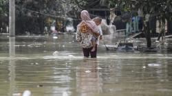 Banjir Masih Rendam Karawang, Ketinggian Air 30-100 Sentimeter