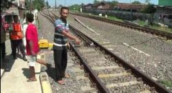 Pulang Gowes, Anggota DPRD Kendal Tewas Tertabrak Kereta Api<