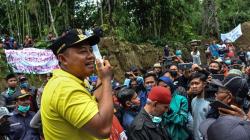 Sidak, Wagub Jabar Hentikan Sementara Aktivitas Tambang Pasir Leuweung Keusik