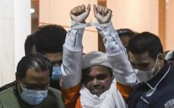Sidang Perdana Habib Rizieq Dijaga Ketat meski Digelar Virtual<
