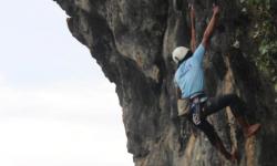Mahasiswa UNS Berhasil Membuat 45 Jalur Climbing di Kawasan Karst Gunung Sewu Gunungkidul