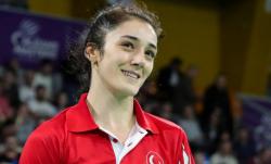 Pebulu Tangkis Turki Tetap Main Meski Satu Pesawat dengan Tim Indonesia, Kok Bisa?