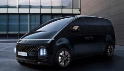 Terinspirasi Kapal Pesiar, Begini Penampakan Hyundai Staria 2021  