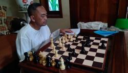 Jelang Tanding Lawan Grand Master Catur Irene, Ini Persiapan Dewa Kipas 