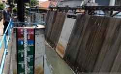 Waspada Banjir, BPBD DKI Jakarta: Pintu Air Pasar Ikan Siaga 3