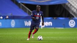 Cerita N'Golo Kante Telat Ikut Rapat Chelsea Demi Layani Foto Bareng Penggemar