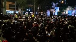 Remaja Nongkrong di Dago Dibubarkan Polisi, Ratusan Motor Disita