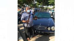 Polisi Selidiki Motif Sopir Pengacara Habib Rizieq Bawa Pedang dan Badik<