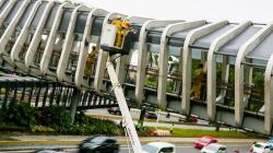 Merawat JPO Instagramable di Jalan Jenderal Sudirman Jakarta