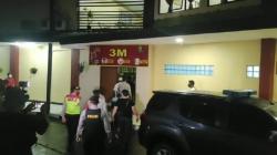 Orang Tua Terduga Teroris Datangi RS Polri<