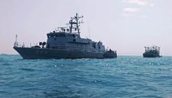 Bantu Cari Korban Kecelakaan Laut, TNI AL Kerahkan KRI Cucut ke Indramayu