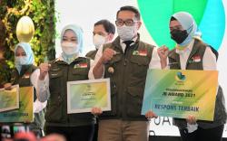 Gubernur Ridwan Kamil Hadiri Jabar Bergerak Award 2021 