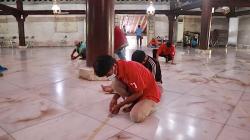 Sambut Bulan Ramadhan, Qhomemart Bersama Karcher Gelar Kegiatan Safari Masjid