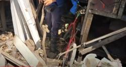 Video Ular Kobra Muncul di Permukiman Warga Cengkareng
