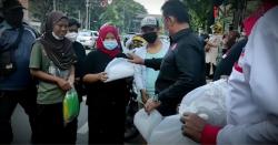 Video Berbagi Keberkahan Baja Perindo Bagikan Makanan, Masker, dan Face Shield di Kebon Sirih