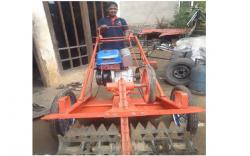 Disperin Kalsel Fasilitasi Pembuatan Traktor Kura-Kura untuk Bangkitkan IKM Logam