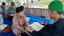 Pesantren di Tasikmalaya Ini Cetak Hafiz Alquran dari Bangunan Bekas Pabrik