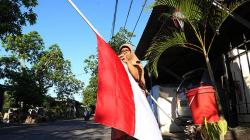 Berkabung, Keluarga Besar TNI AL Pasang Bendera Setengah Tiang