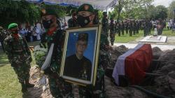 Pemakaman Sabran Achmad, Tokoh Adat Dayak Pendiri Kalimantan Tengah