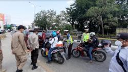 Ratusan Pemudik Dihentikan di Jalur Pantura Diminta Dokumen Hasil Tes Covid-19<