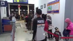 Hindari Larangan Mudik, Ratusan Pemudik ke Jateng dan Jatim Padati Stasiun Kiaracondong<