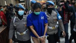Kronologi Penangkapan Perempuan Cantik Pengirim Sate Beracun di Bantul<
