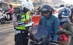 Halau Pemudik Masuk Bandung, 1.500 Personel Gabungan Disiagakan di 9 Pos Penyekatan<