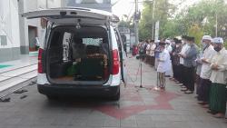 Mantan Bupati Lamongan Fadeli Meninggal karena Covid-19, Istri dan Anak Juga Terpapar