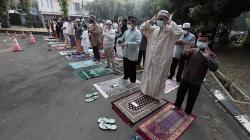 Tata Cara Sholat Idul Adha Berjamaah maupun Sendiri Lengkap dengan Niat dan Arti