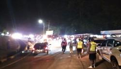 Tak Terbendung, Pemudik Terobos Pagar Betis Pos Penyekatan Puncak Cianjur<