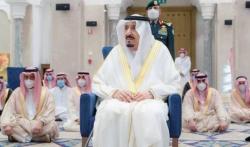 Raja Salman Shalat Id di Masjid NEOM, Pangeran MBS di Riyadh