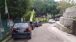 Objek Wisata Telaga Biru Cicerem Kuningan Diserbu Wisatawan Lokal