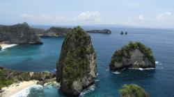 Pelabuhan Penyeberangan Nusa Penida Bali Selesai Awal Tahun Depan