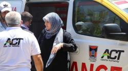 Ambulans dengan Logo Kota Padang Bantu Warga Palestina yang Diserang Israel<