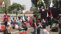Demo Bela Palestina di Depan Kedubes AS, Tiga WNA Ditangkap<