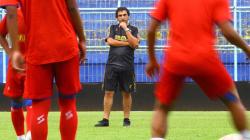 Begini Gaya Eduardo Almeida, Pelatih Baru Arema FC