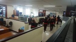 Geledah Kantor Sudin Pendidikan Jakbar, Penyidik Kejaksaan Sita Dokumen Tiga Koper