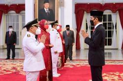 Presiden Joko Widodo Melantik Gubernur dan Wakil Gubernur Kalteng Masa Jabatan 2021-2024