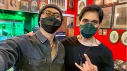 Viral, Tyo Nugros Disangka Vampir Saking Gantengnya
