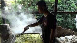 Harga Kedelai Rp1,1 Juta Per Kwintal, Perajin Tempe: Tertinggi Sepanjang Sejarah<