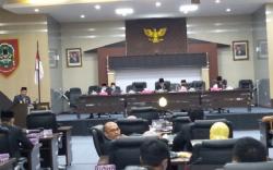 Sah! DPRD Umumkan Ibnu Sina-Arifin Pemenang Pilwali Banjarmasin 2020<