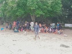 Terdampar di Aceh Timur, 81 Orang Etnis Rohingya Dijaga Ketat TNI-Polri