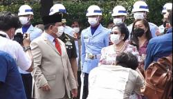 Momen Keakraban Peresmian Patung Bung Karno, Megawati Sebut Prabowo Sahabatnya<